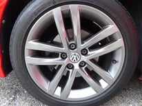 VW POLO ROT GY857WD