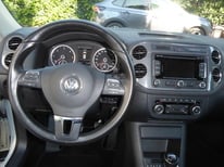 VW TIGUAN 2,0TDI SILBER 4758