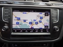 VW TIGUAN WEISS 4110