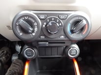 SUZUKI IGNIS WEISS 6158