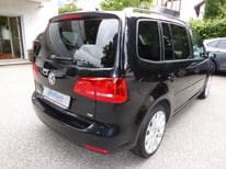 VW TOURAN SCHWARZ 5845