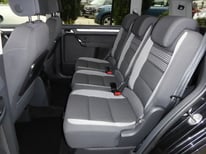 VW TOURAN SCHWARZ 5845
