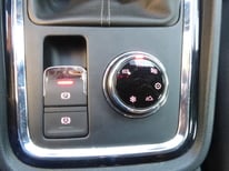 SEAT ATECA WEISS GJ853KD