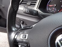 VW T-ROC DSG WEISS GE687CL