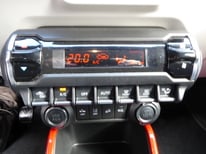 SUZUKI IGNIS SCHWARZ 9200