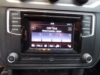 VW CADDY SILBER 2528