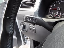 VW CADDY SILBER 2528