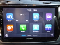 VW TOURAN SCHWARZ NEU 0403