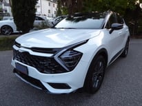 KIA SPORTAGE GT WEISS GN935CP