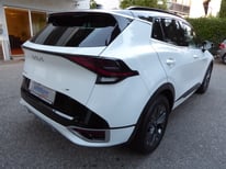 KIA SPORTAGE GT WEISS GN935CP