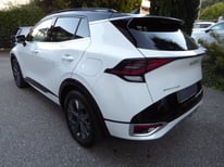 KIA SPORTAGE GT WEISS GN935CP