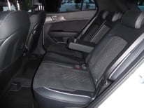 KIA SPORTAGE GT WEISS GN935CP