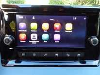 SEAT ARONA SCHWARZ AUTOMATIK