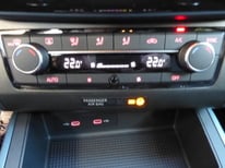SEAT ARONA SCHWARZ AUTOMATIK