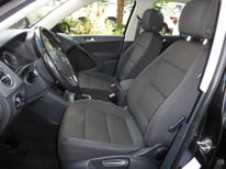 VW TIGUAN 4 MOTION SCHWARZ 5348