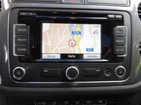 VW TIGUAN 4 MOTION SCHWARZ 5348