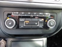 VW TIGUAN 4 MOTION SCHWARZ 5348