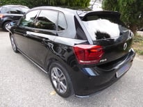 VW POLO SCHWARZ FY917VW