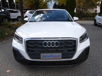 AUDI Q2 WEISS GL643FC