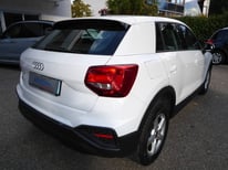 AUDI Q2 WEISS GL643FC