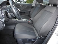 AUDI Q2 WEISS GL643FC