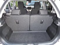 SUZUKI IGNIS WEISS8162