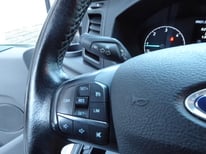 FORD TRANSIT 8 SITZE SILBER