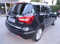 SUZUKI S CROSS SCHWARZ 7289