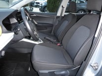 SEAT ARONA SILBER DSG GT010GG