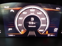 SEAT ARONA SILBER DSG GT010GG