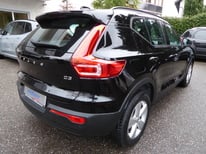 VOLVO XC40 SCHWARZ GC069YS