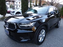 VOLVO XC40 SCHWARZ GC069YS