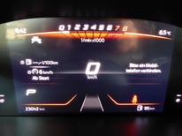 SEAT ARONA 1,0TSI DSG WEISS GT401ZT