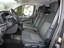 FORD TRANSIT 6 SITZE GG524ZK