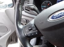 FORD TRANSIT 6 SITZE GG524ZK