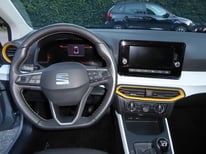 SEAT ARONA SILBER GS963LS