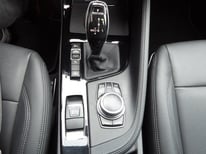 BMW X1 WEISS GG502RG