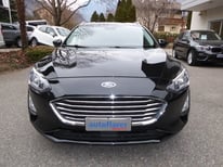 FORD FOCUS SCHWARZ GF450NV