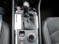 SEAT ATECA GRAU FG618NY