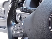 VW TOURAN VIOLETT GE031BE