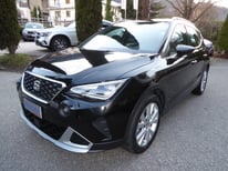 SEAT ARONA DSG SCHWARZ GV151KP