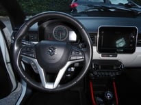 SUZUKI IGNIS WEISS 8123