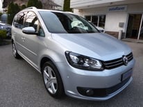 VW TOURAN 2,0TDI SILBER 8938