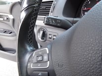 VW TOURAN 2,0TDI SILBER 8938