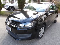 VW POLO SCHWARZ 5419