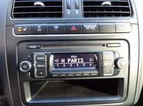 VW POLO SCHWARZ 5419