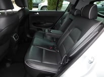 KIA SPORTAGE SILBER FL534BB
