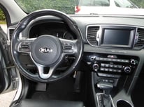 KIA SPORTAGE SILBER FL534BB