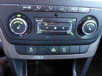 SKODA YETI SCHWARZ 9314