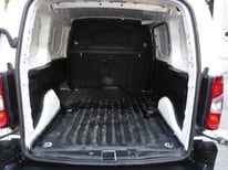 PEUGEOT PARTNER WEISS